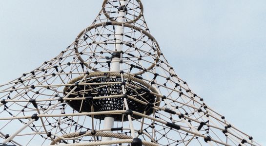 Klimnet-Piramide Dino XXL