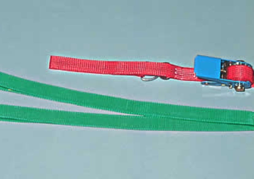 Artikel 533, groene spanband met klemslot