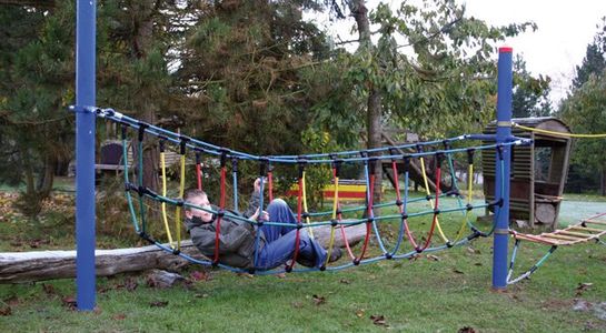 Brug "Fun-Parcours" voor stalen palen