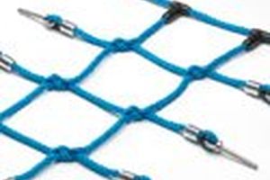 Polypropylene climbing net