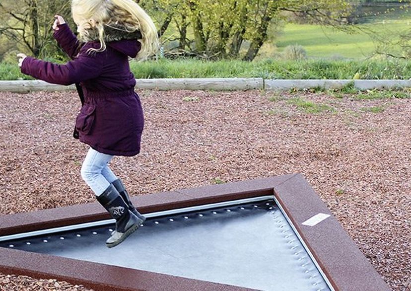 Trampoline “Triangulum”
