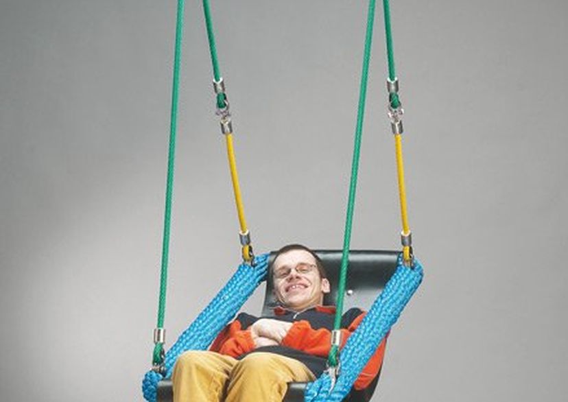 Mini zitschommel voor gehandicapten 2