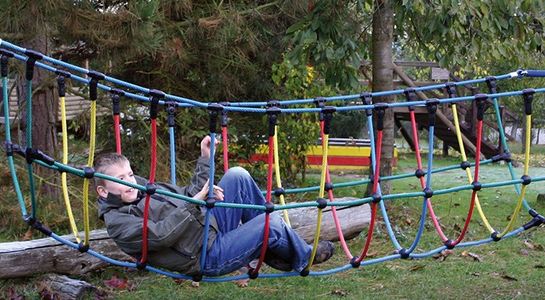 Brug "Fun-Parcours" voor robiniahouten palen