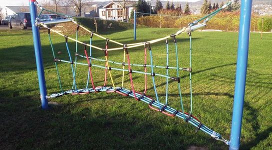 Boogbrug "Fun-Parcours" voor stalen palen