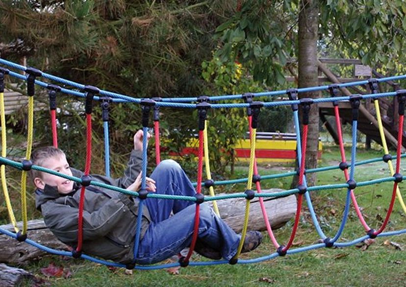 Brug "Fun-Parcours" voor robiniahouten palen