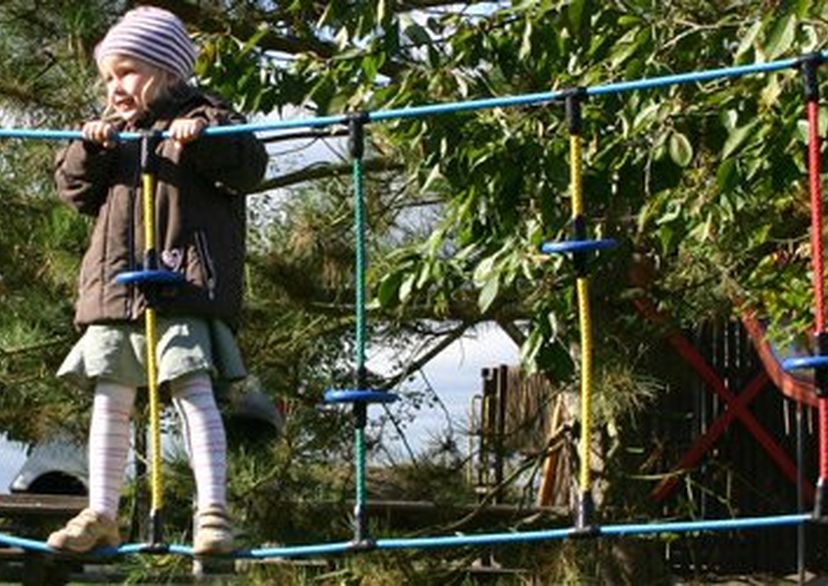 Kleine Teller voor robiniahouten palen 2