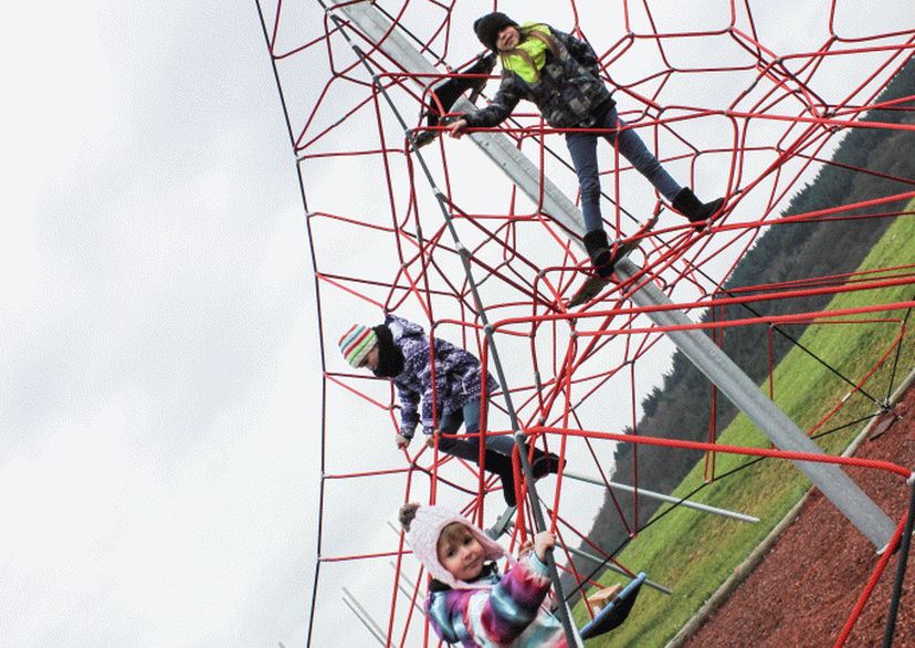 SPIDER 6 touwpiramide met 4 spanbevestigingen